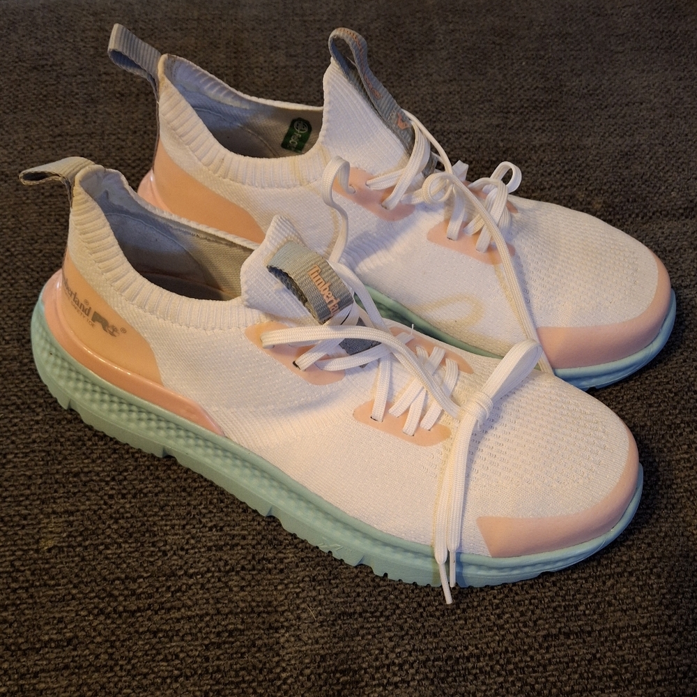 Womens Timberland Pro Size 7m Casual White and Pink Sneakers New